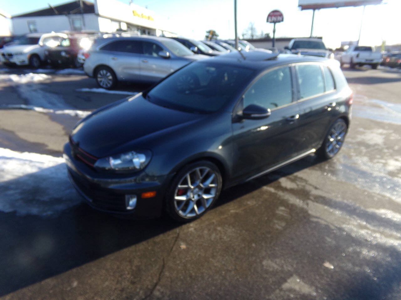 Used 2013 Volkswagen GTI 4-Door FWD image 40