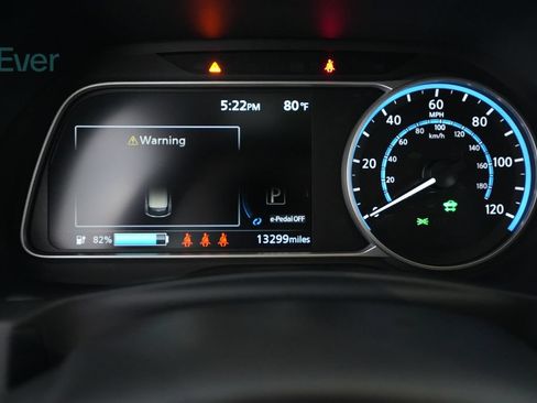 Used 2024 Nissan Leaf SV Plus FWD image 7