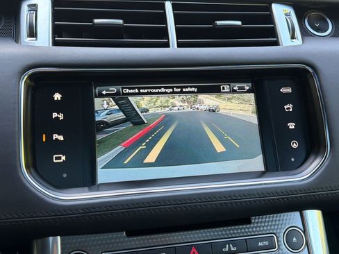 Used 2016 Land Rover Range Rover Sport SVR AWD/4WD image 26