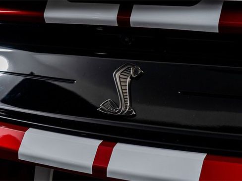 Used 2020 Ford Mustang Shelby GT500 w/ Technology Package image 15