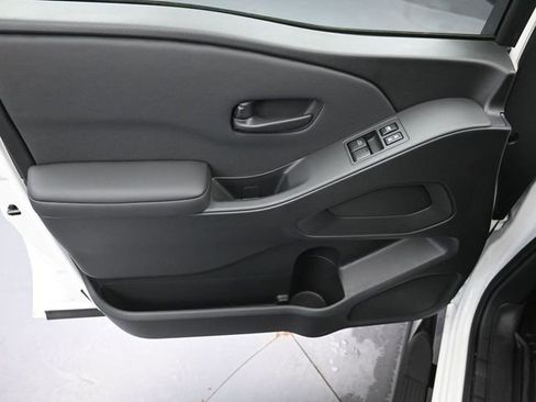 Used 2024 Nissan Frontier S w/ S Utility Package image 20