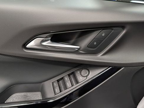 New 2026 Chevrolet Equinox LT w/ Convenience Package II image 14