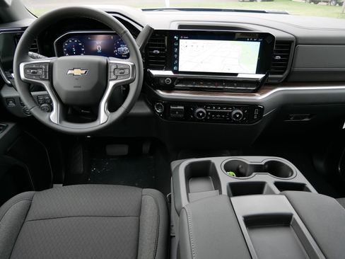 New 2026 Chevrolet Silverado 3500 LT w/ All Star Edition AWD/4WD image 14