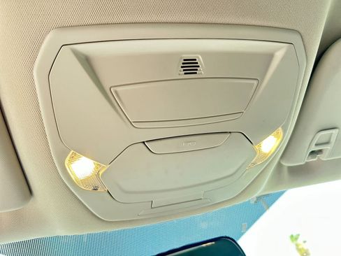 Used 2017 Ford Escape S FWD image 17