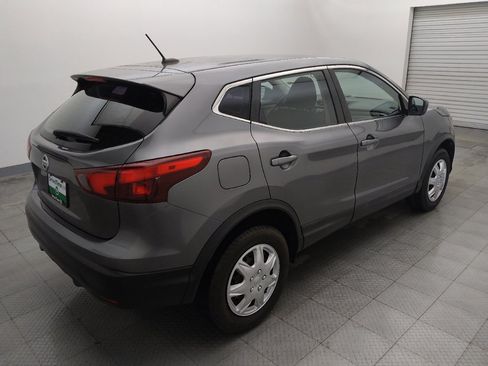 Used 2019 Nissan Rogue Sport S FWD image 9