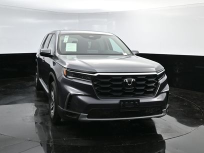 Used 2025 Honda Pilot EX-L