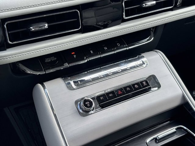 New 2027 Lincoln Aviator Reserve AWD/4WD image 31