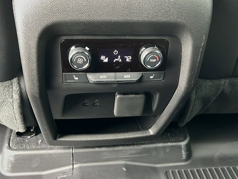 New 2026 Chevrolet Traverse RS w/ LPO, Floor Liner Package image 18