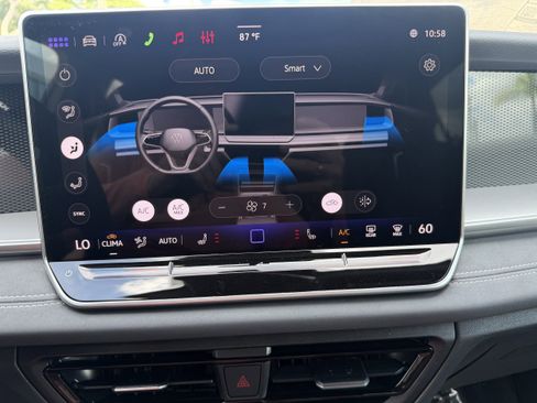 New 2026 Volkswagen Tiguan SE R-Line AWD/4WD image 20