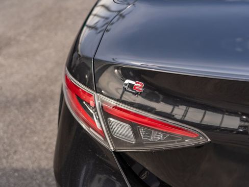 New 2025 Alfa Romeo Giulia w/ Veloce Package Rwd image 7