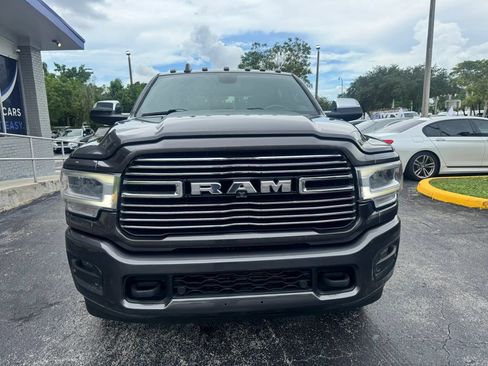 Used 2021 RAM 3500 Laramie w/ Max Tow Package AWD/4WD image 4