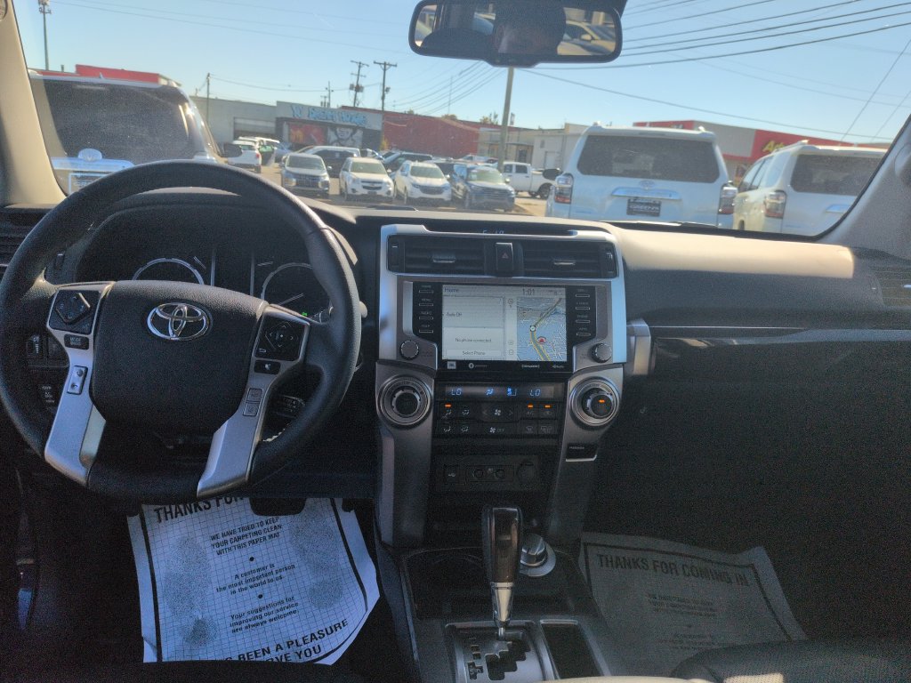 Certified 2022 Toyota 4Runner Limited AWD/4WD image 12
