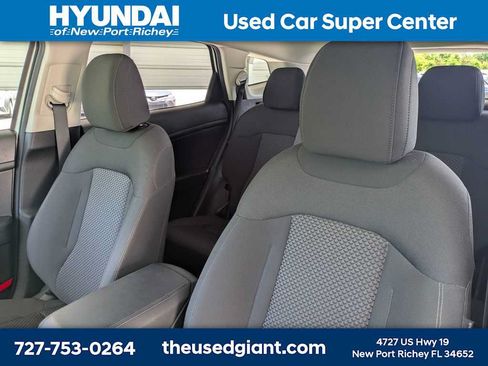 Used 2023 Kia Sportage LX AWD/4WD image 7