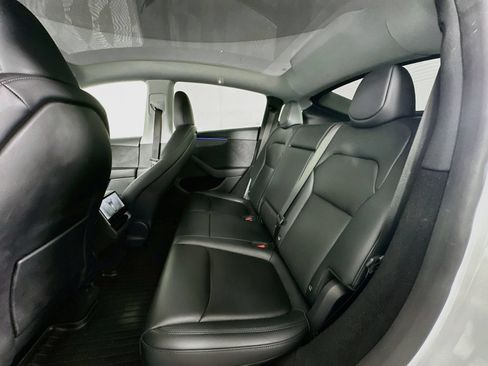 Used 2026 Tesla Model Y AWD image 24