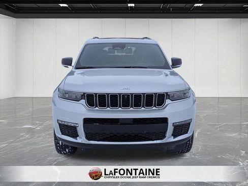 Used 2024 Jeep Grand Cherokee L Limited w/ Luxury Tech Group II image 8
