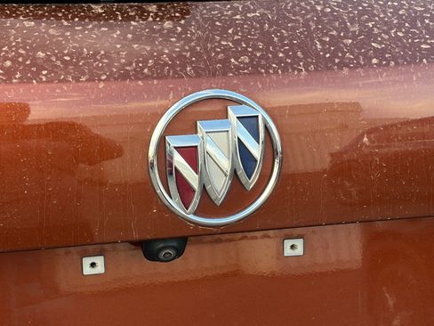Used 2021 Buick Envision Essence w/ Technology Package I FWD image 6