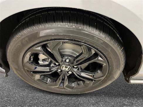 New 2025 Honda Accord SE image 10