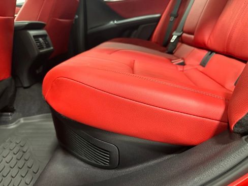 Used 2026 Toyota Camry XSE FWD image 46