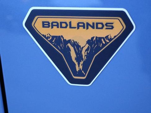 Used 2025 Ford Bronco Badlands AWD/4WD image 8