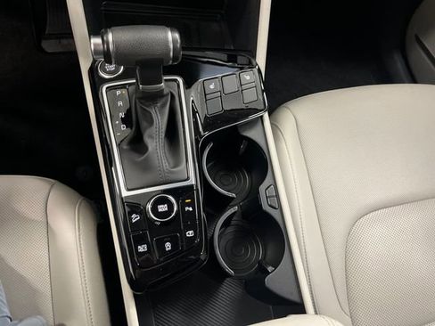 Certified 2023 Kia Sportage EX image 17