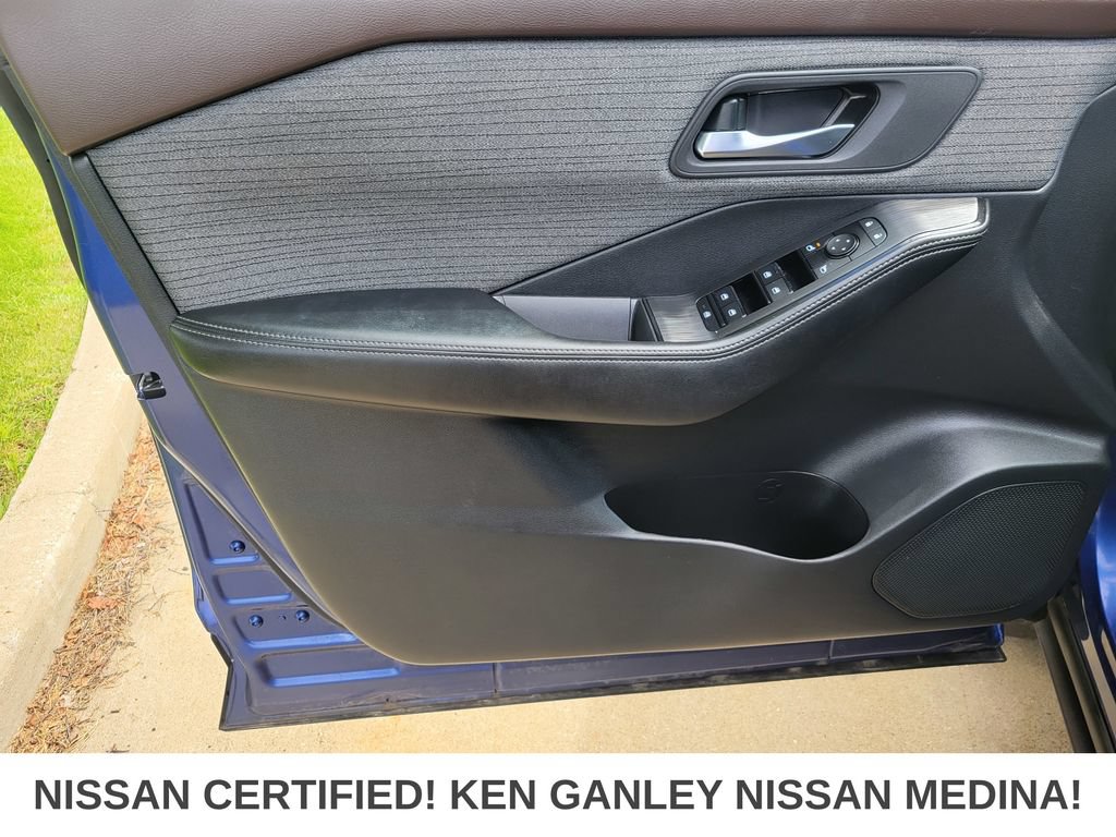 Certified 2023 Nissan Rogue SV AWD/4WD image 38