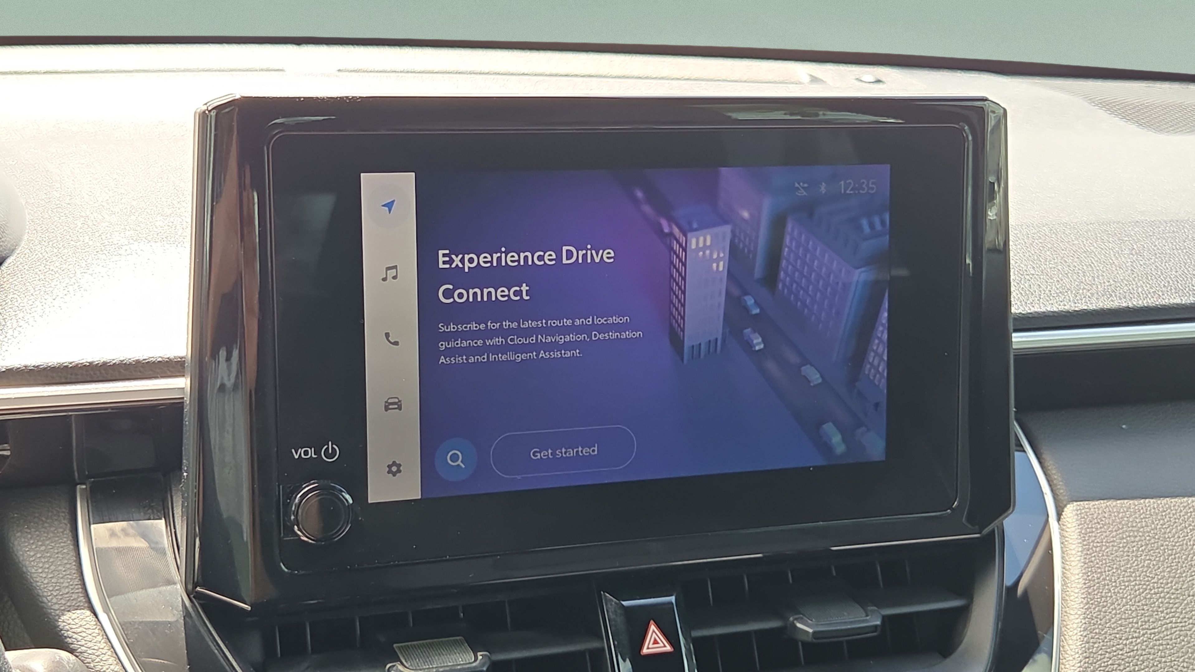 Certified 2023 Toyota Corolla Cross AWD Hybrid image 19