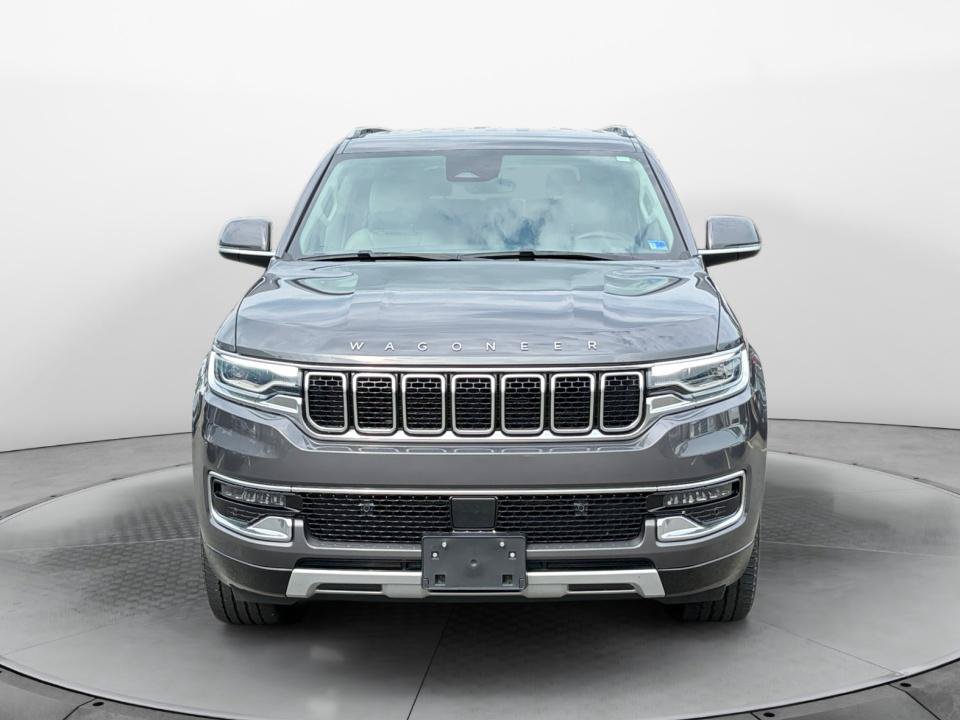 Used 2022 Jeep Wagoneer Series II AWD/4WD image 2