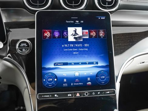 Certified 2023 Mercedes-Benz GLC 300 image 17