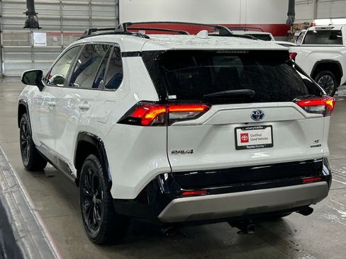 Certified 2024 Toyota RAV4 SE w/ Convenience Package image 3