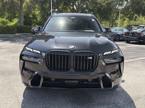 Used 2025 BMW X7 M60i w/ M Sport Professional Package AWD/4WD image 9