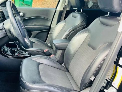 Used 2018 Jeep Compass Latitude w/ Popular Equipment Group image 10