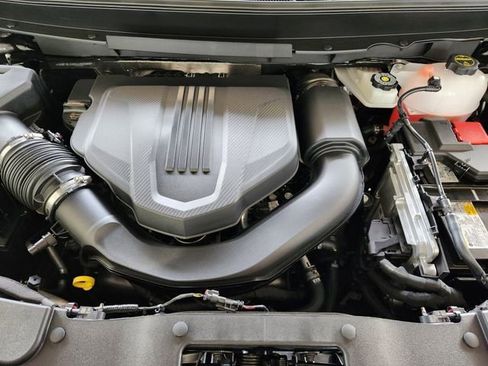 New 2026 Chevrolet Traverse RS image 25