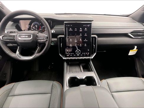 New 2026 GMC Acadia AT4 w/ Luxury Package AWD/4WD image 5