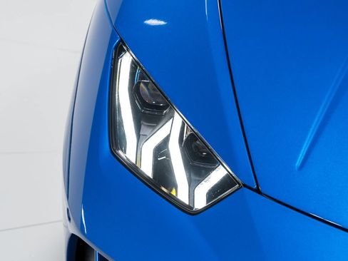 Used 2023 Lamborghini Huracan EVO AWD/4WD image 48