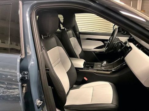 Certified 2026 Land Rover Range Rover Evoque Dynamic SE AWD/4WD image 6