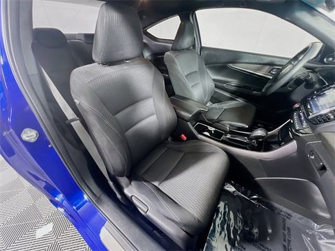 Used 2016 Honda Accord EX image 29