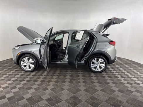 Used 2025 Buick Encore GX Preferred image 9