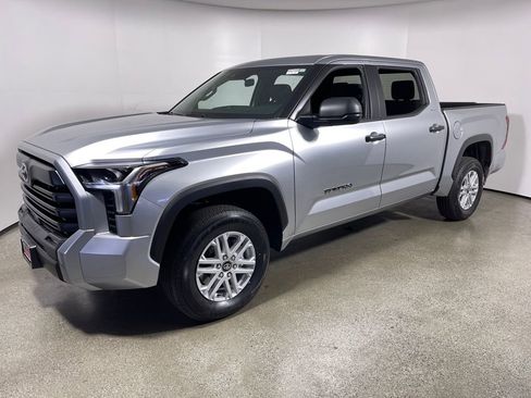 New 2026 Toyota Tundra SR5 image 7