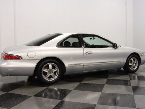 Used 1998 Lincoln Mark VIII RWD image 15