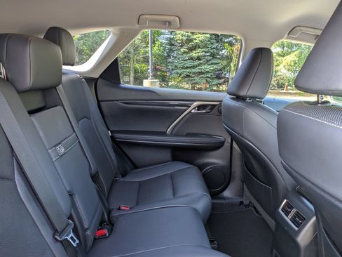 Used 2021 Lexus RX 350L AWD w/ Accessory Package image 19