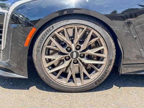 Used 2023 Cadillac CT4 V Blackwing w/ Driver Assist Package RWD image 4
