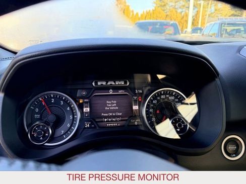 Certified 2022 RAM 1500 Big Horn image 14