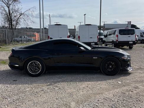 Used 2022 Ford Mustang GT Premium w/ Equipment Group 401A RWD image 6