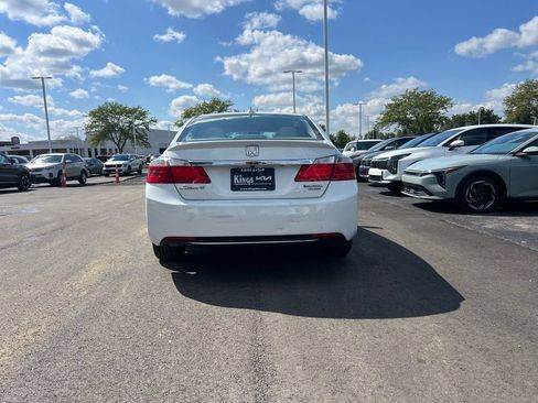 Used 2014 Honda Accord Touring image 7