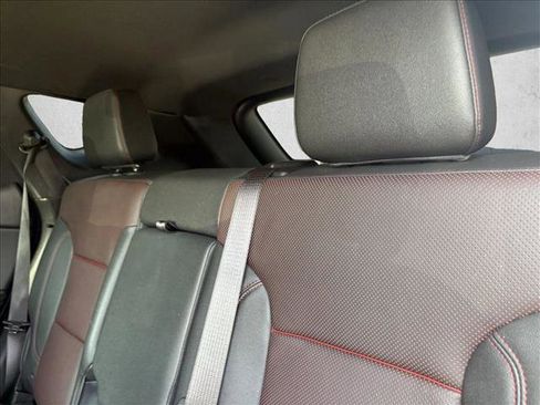 Used 2022 Chevrolet Blazer RS w/ Enhanced Convenience Package image 16