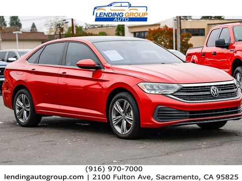 Used 2022 Volkswagen Jetta SE image 5