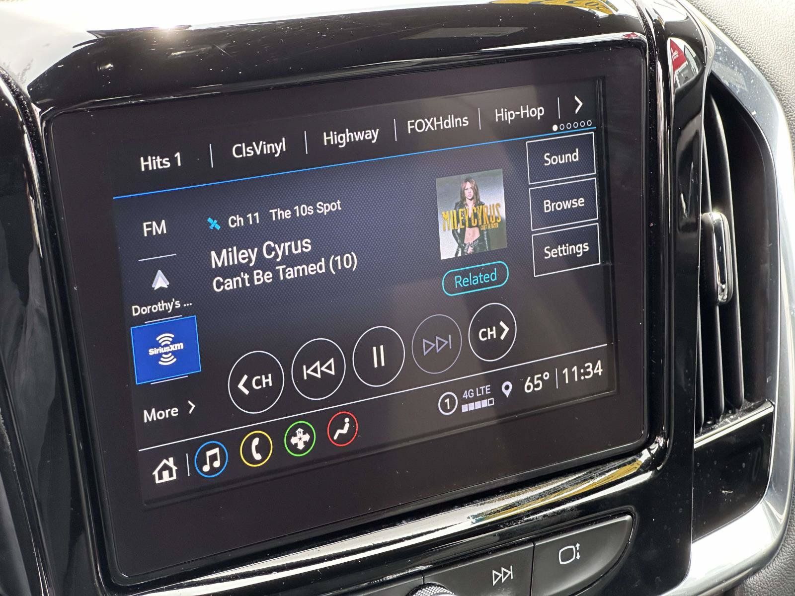 Used 2023 Chevrolet Traverse LT AWD/4WD image 29