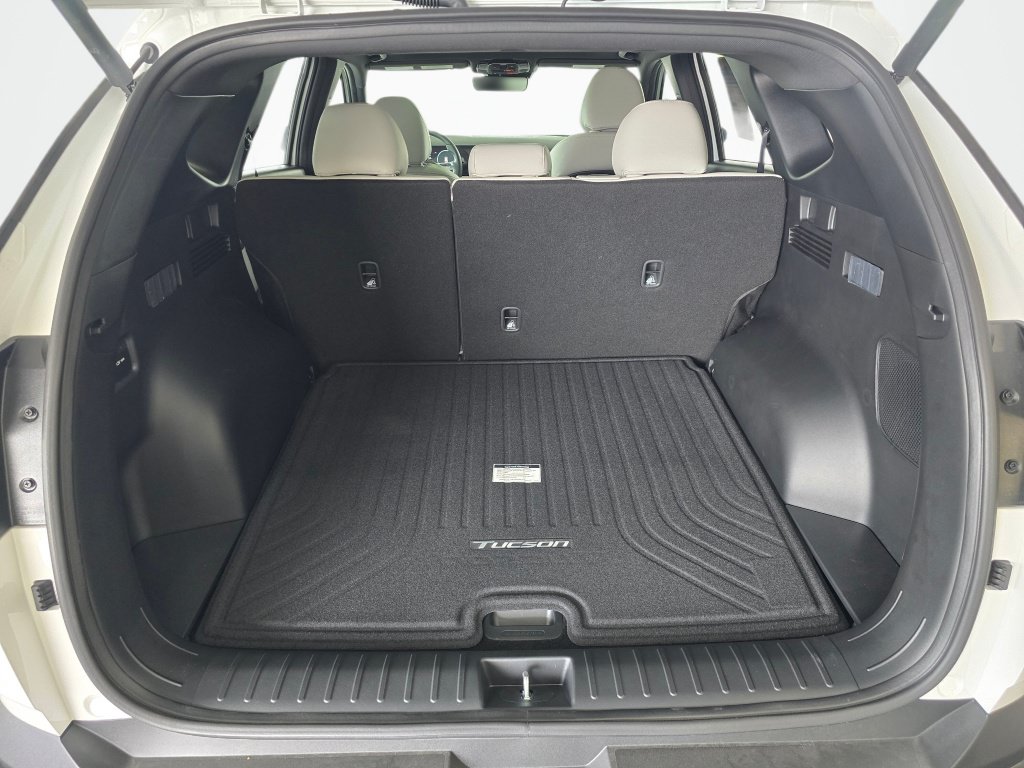 New 2026 Hyundai Tucson Limited AWD/4WD image 17