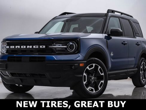 Used 2024 Ford Bronco Sport Outer Banks image 1