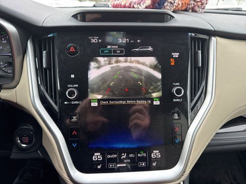 Used 2020 Subaru Outback Limited w/ Popular Package #2 image 5